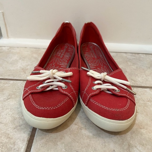 NWOT Naturalizer N5 Comfort Red Shoes - sz 9W - Picture 3 of 8